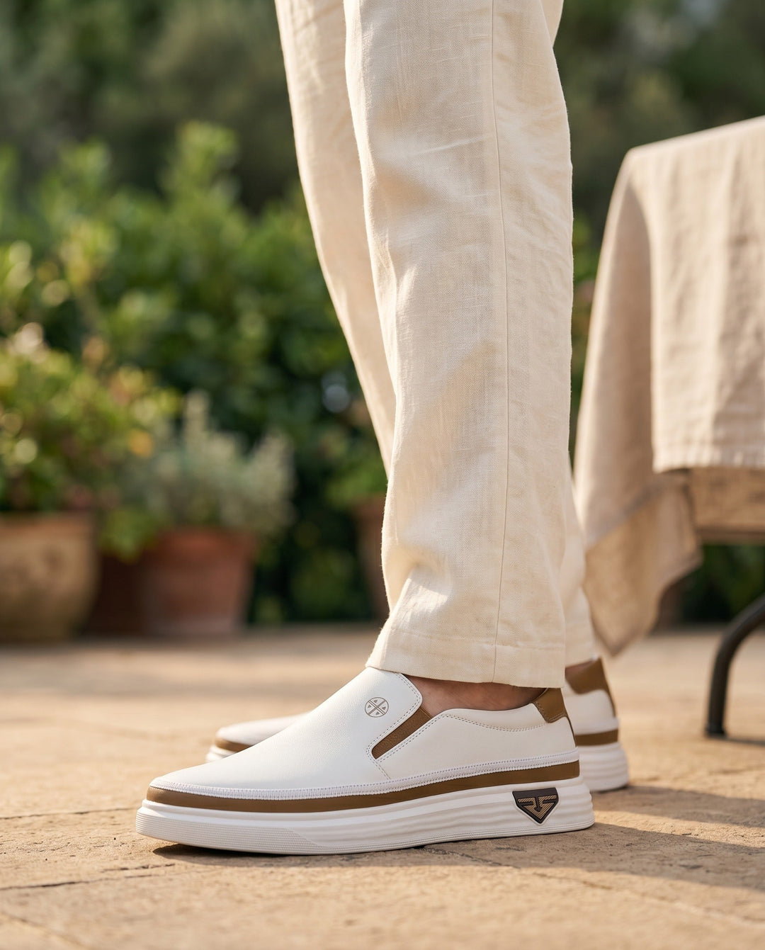 Dougray | Relaxed Leather Slip-On Trainers