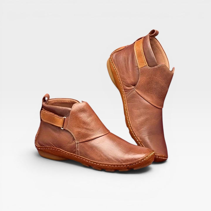 Wilhelmina | Effortless Cushioned Leather Ankle Boots Women