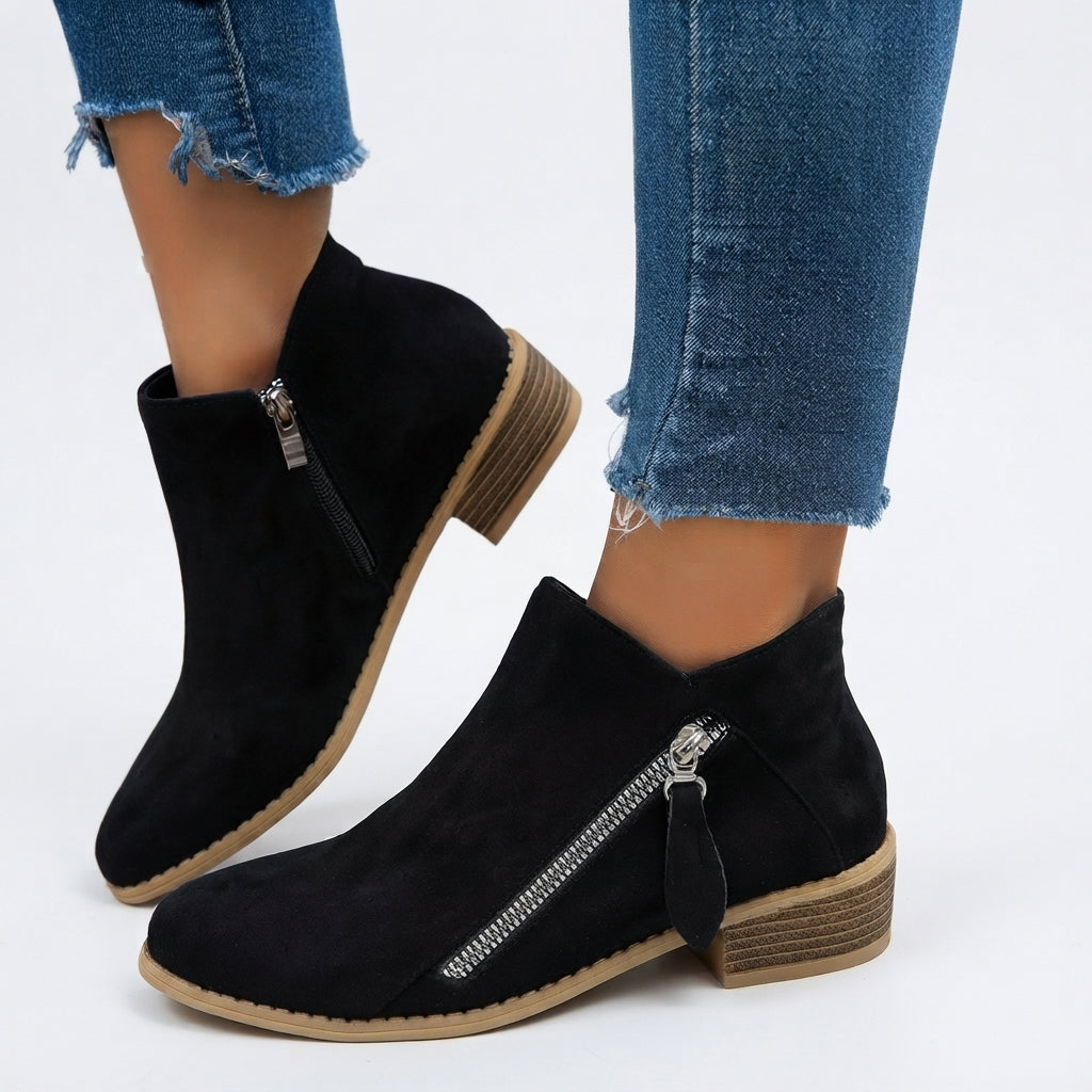 Una | Effortless Side-Zip Heeled Ankle Boots for Women