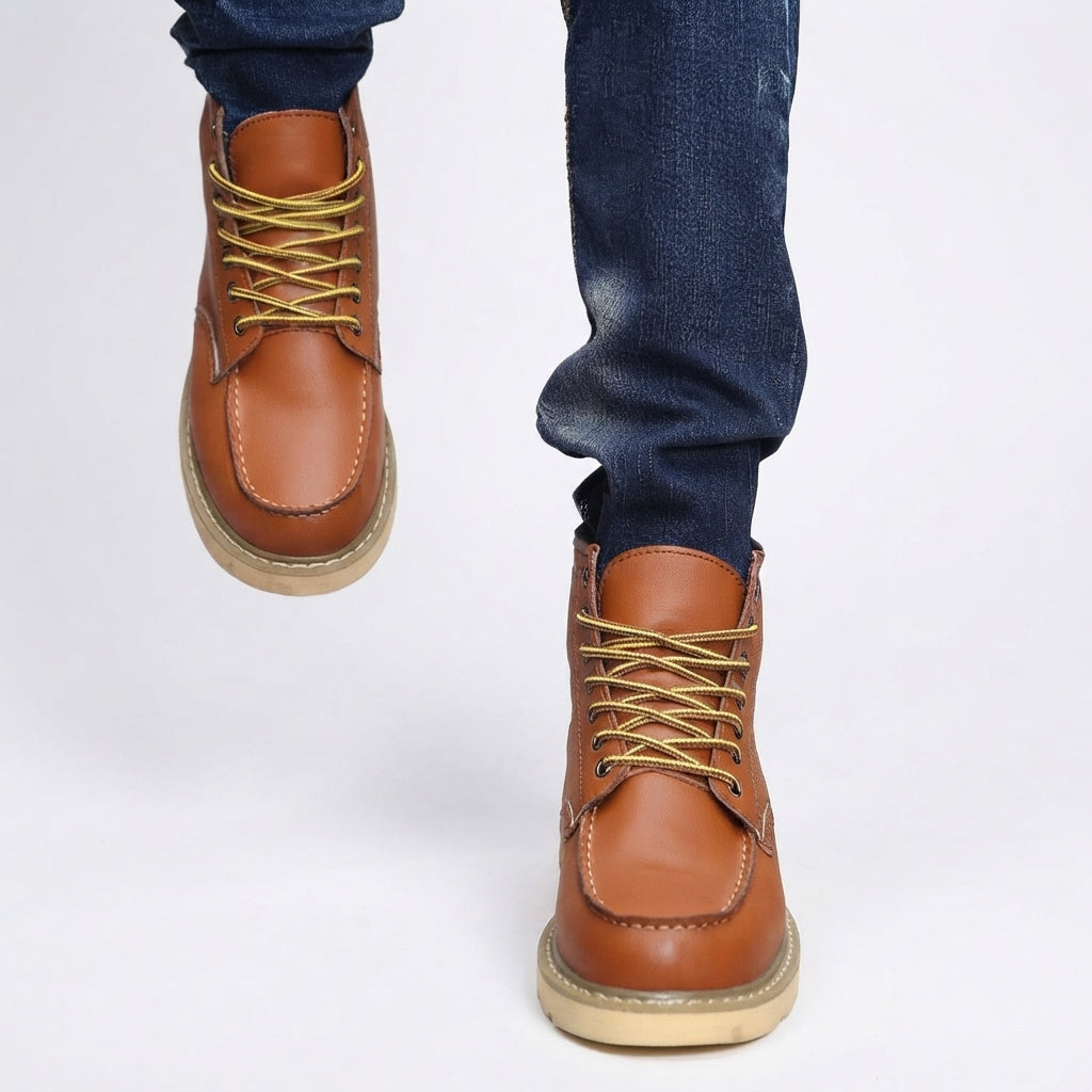 Galbraith | Sturdy Moc Toe Leather Lace-Up Boots for Men