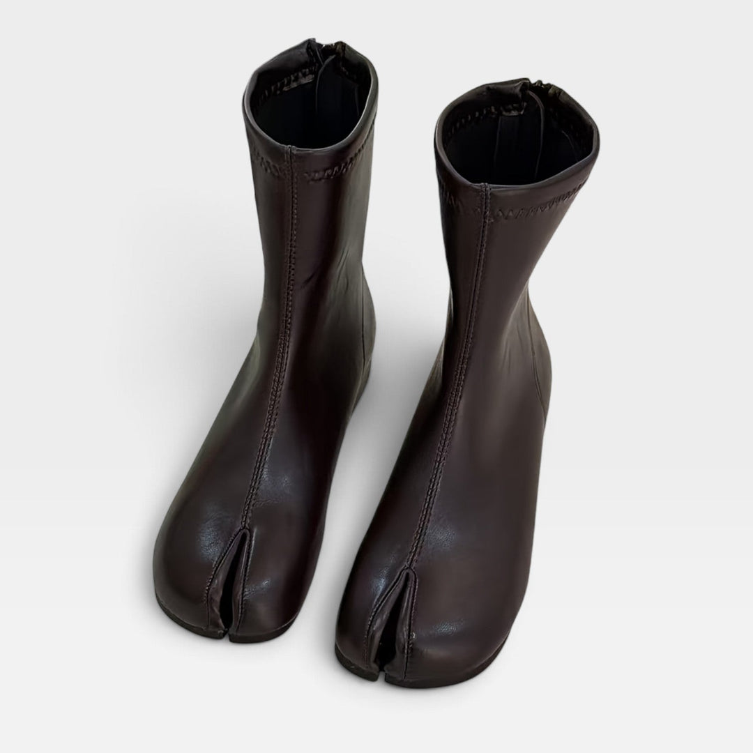 Cosima | Modern Split-Toe Flat Ankle Boots