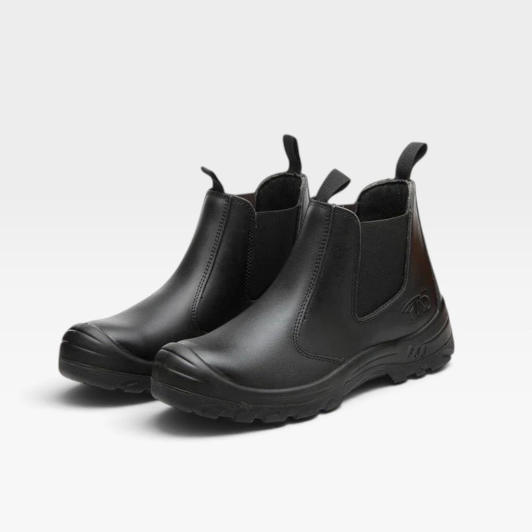 Bracken | Resilient Leather Chelsea Work Boots