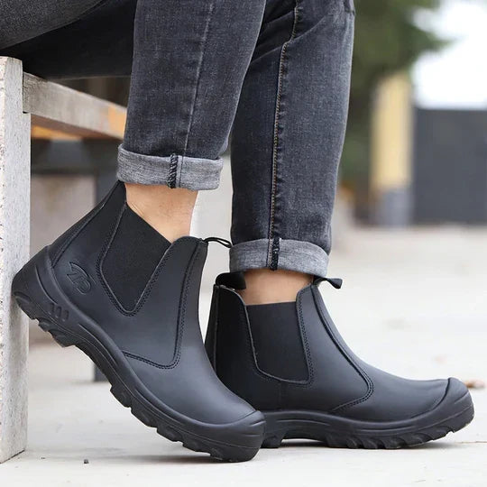 Bracken | Resilient Leather Chelsea Work Boots
