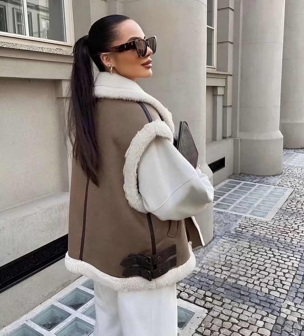 Hilary | Statement Two-Tone Shearling Jacket