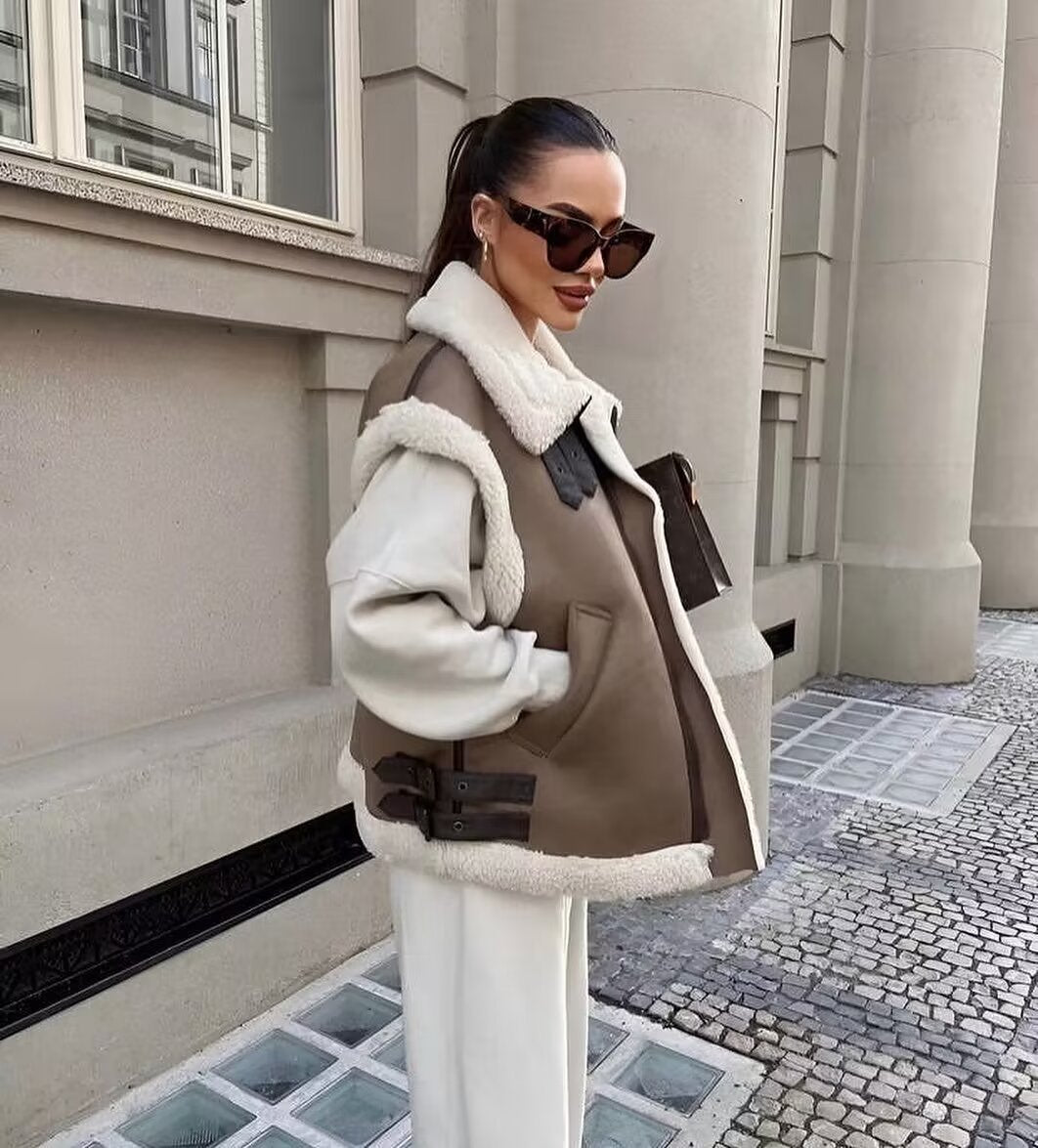 Hilary | Statement Two-Tone Shearling Jacket
