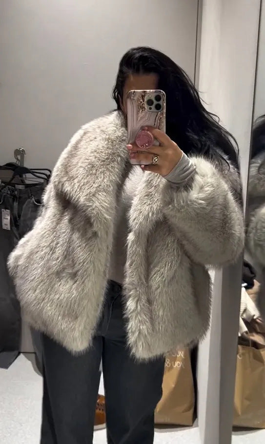 Delphine | Warm Oversized Faux Fur Coat for Women