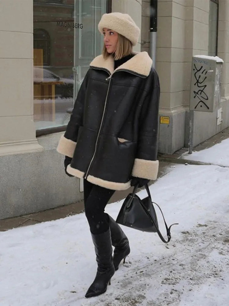 Una | Warm Oversized Shearling Aviator Jacket for Women