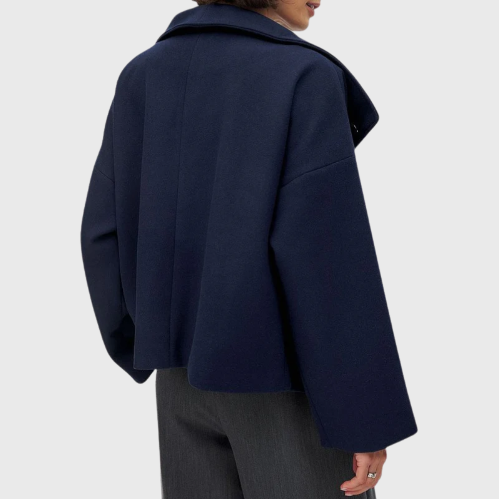 Alva | Sharp Cropped Double-Breasted Coat