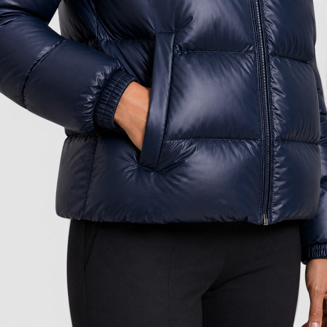 Freya | Sleek Hooded Lightweight Puffer Jacket