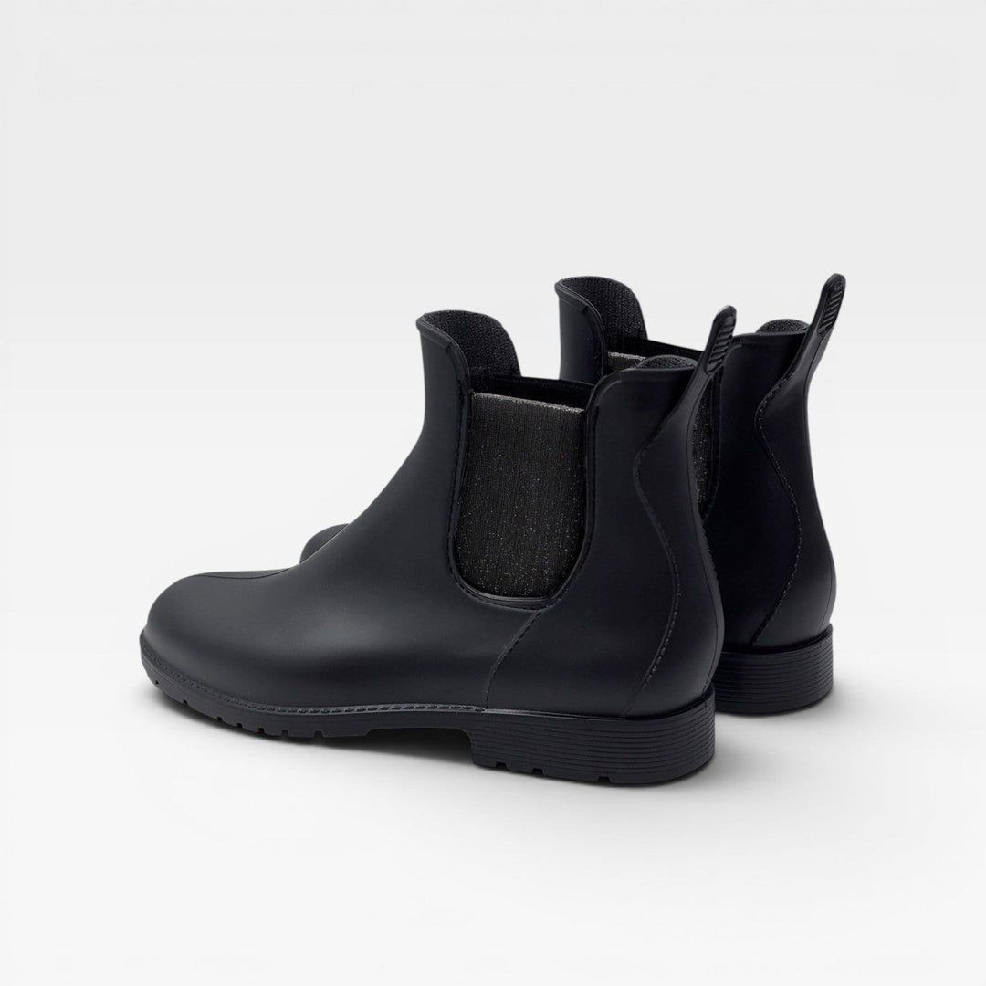 Beatrix | Sleek Waterproof Chelsea Boots Women