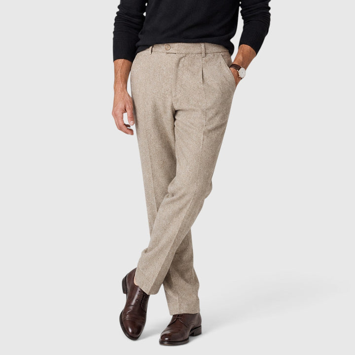 Andre | Polished Pleated Wool-Blend Trousers Men