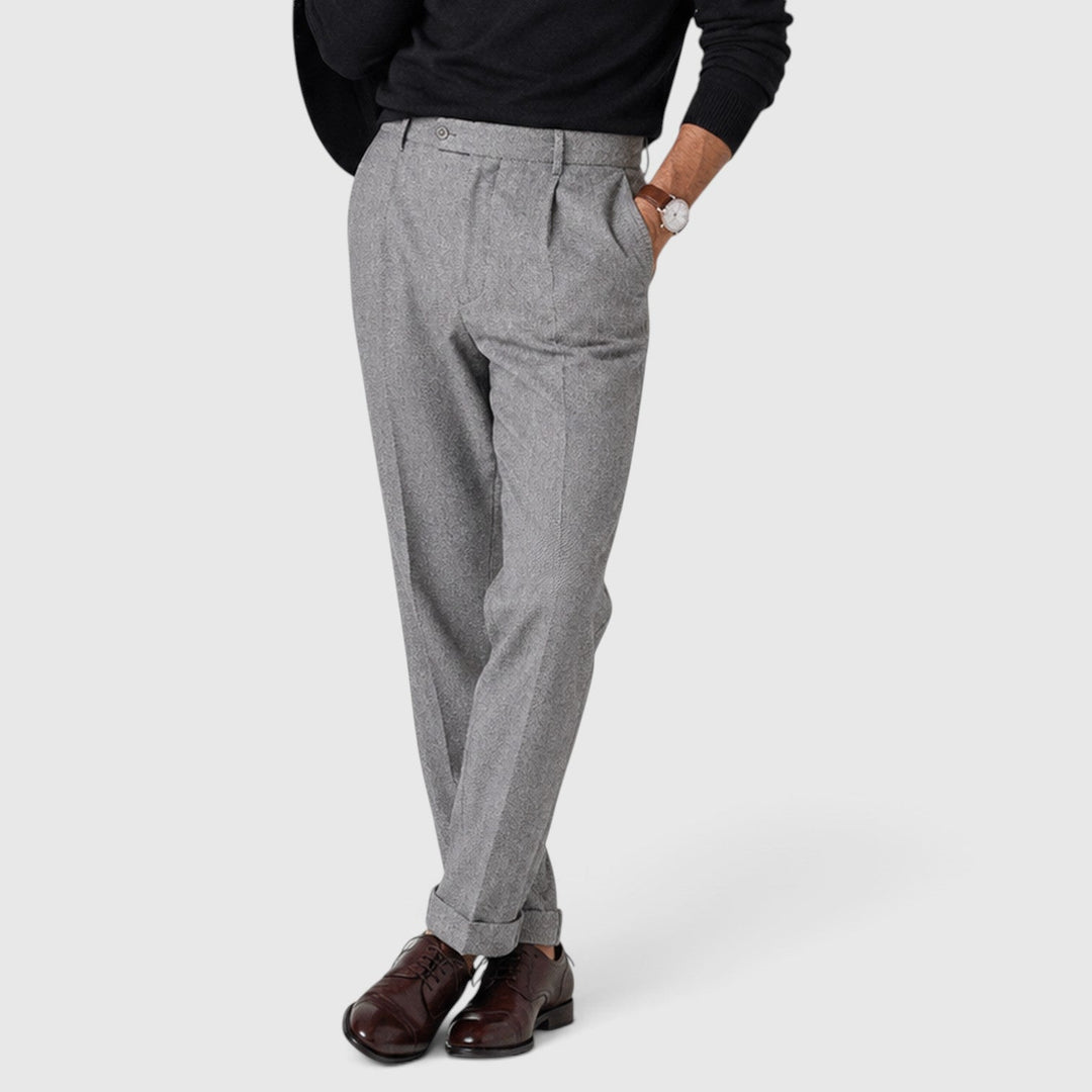 Andre | Polished Pleated Wool-Blend Trousers Men