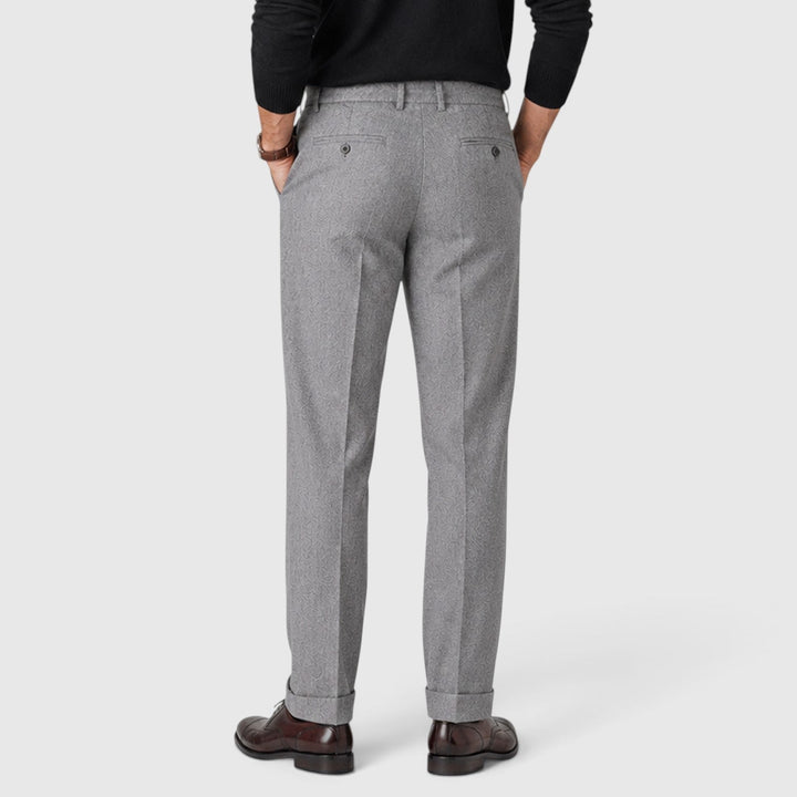 Andre | Polished Pleated Wool-Blend Trousers Men