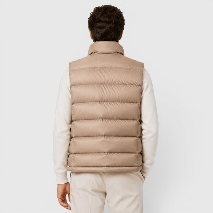 Lucas | Versatile Puffer Gilet for Men's Smart Casual Layering