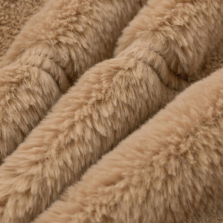 Camilla | Cozy Cropped Faux Fur Jacket