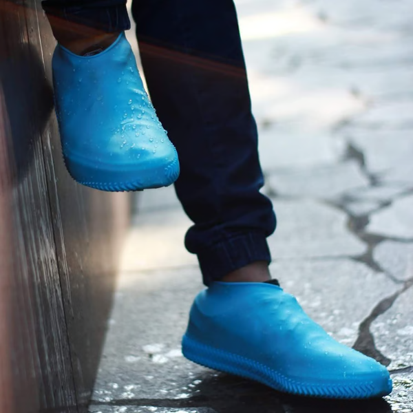 Linus | Reliable Waterproof Anti-Slip Shoe Covers