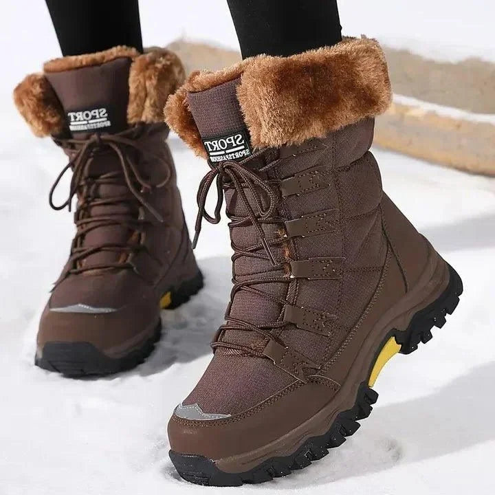 Maren | Cosy Winter Boots Faux-Fur Lace-Up