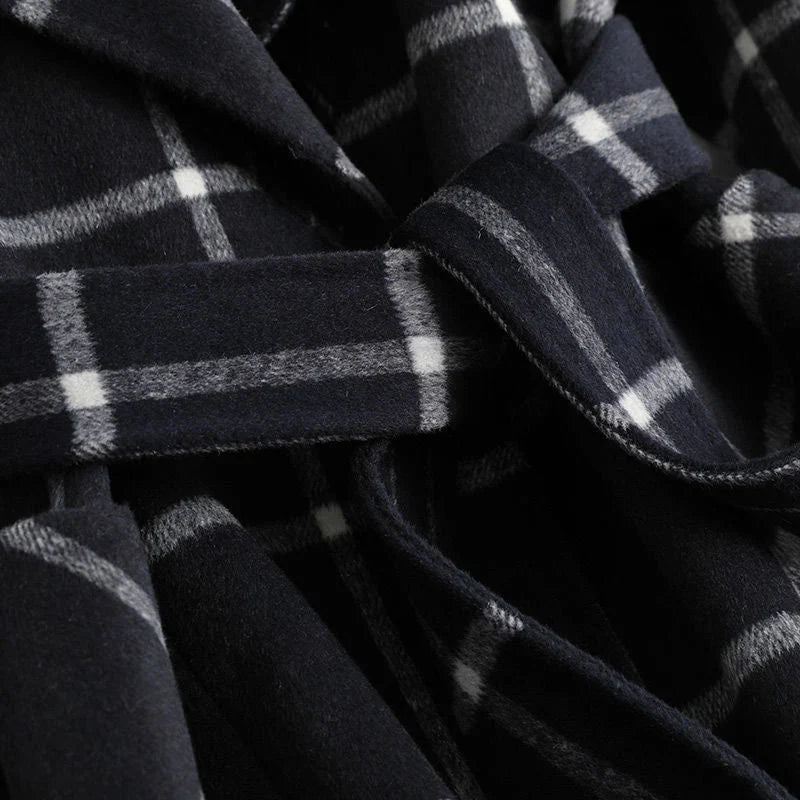 Florence | Polished Plaid Wool Coat with Single-Button Lapel